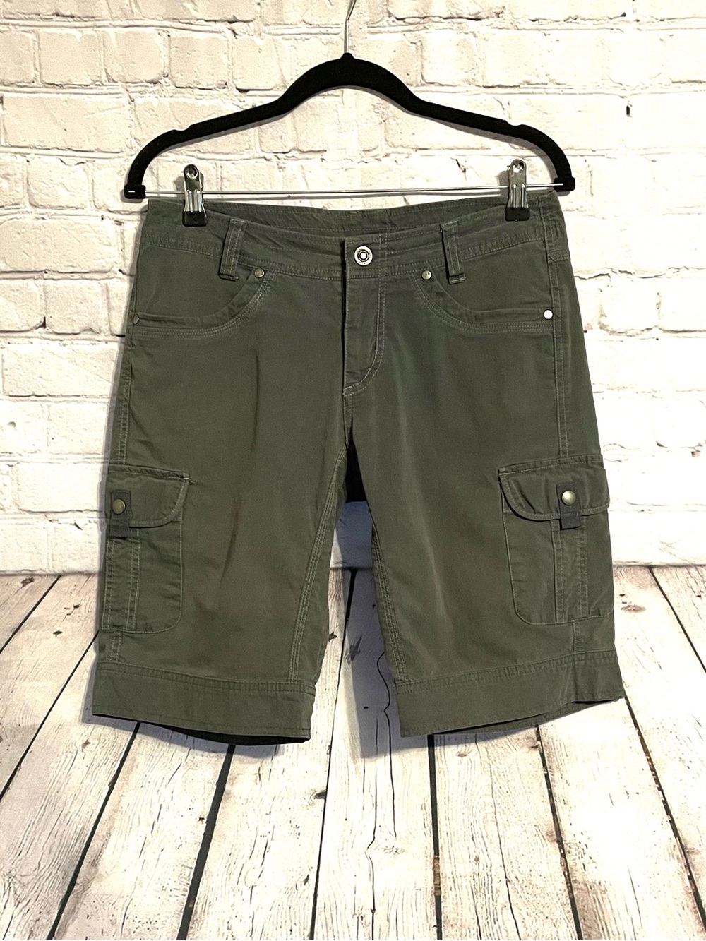 Kuhl Splash Cargo Hiking Shorts Size 6 Dark Gray Snap Button Gorpcore Outdoor